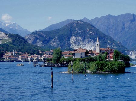 Lago Maggiore - Isola dei Pescatori vista da Stresa Lago Maggiore - Isola dei Pescatori vista da Stresa
