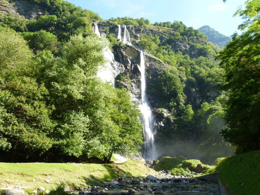 Cascate dell'Acquafraggia - Primo piano laterale