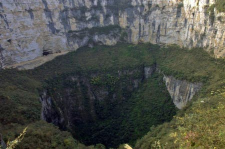 Sinkhole Xiaozhai Tiankeng Sinkhole Xiaozhai Tiankeng